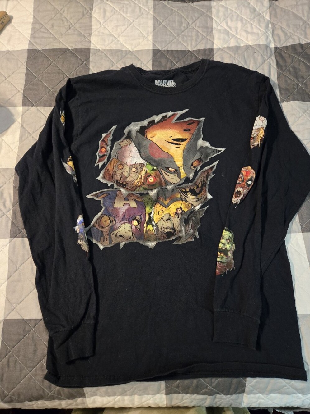 Marvel Zombies Black Long Sleeve Superhero Face Montage Tee, Size M.